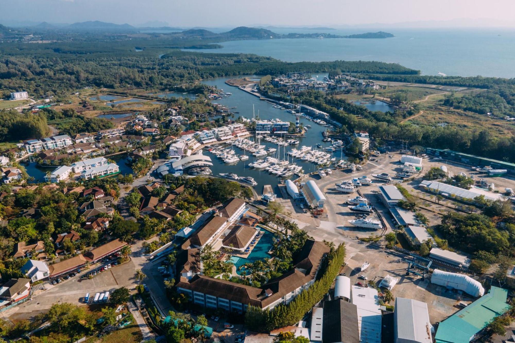 Nh Boat Lagoon Phuket Resort Εξωτερικό φωτογραφία